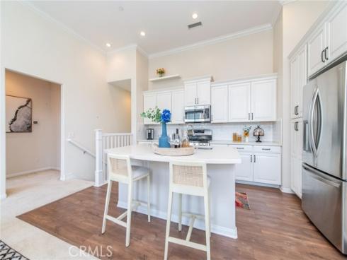 68 Rose Arch , Irvine, CA