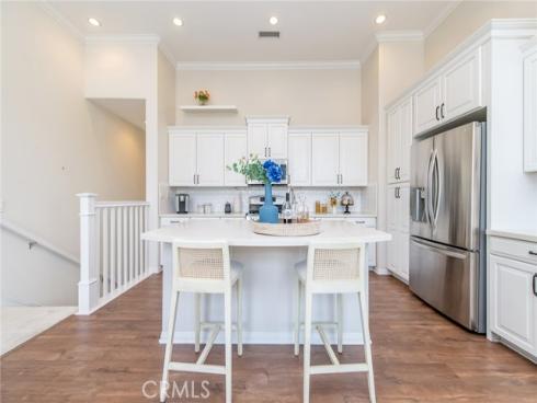 68 Rose Arch , Irvine, CA