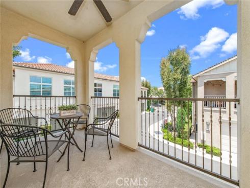 68 Rose Arch , Irvine, CA