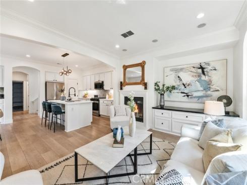 100 Alhambra , Irvine, CA