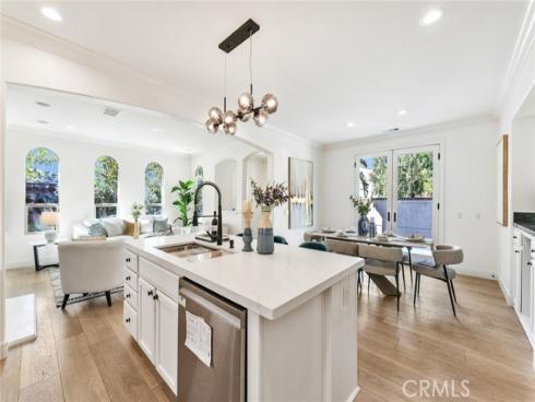 100 Alhambra , Irvine, CA