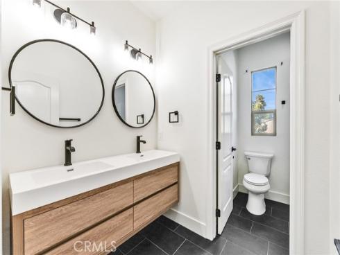 100 Alhambra , Irvine, CA