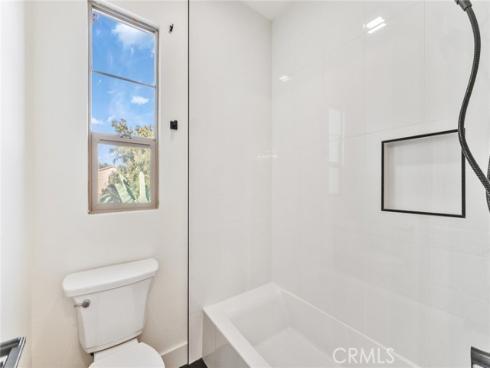 100 Alhambra , Irvine, CA