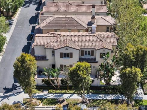 100 Alhambra , Irvine, CA