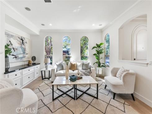 100 Alhambra , Irvine, CA
