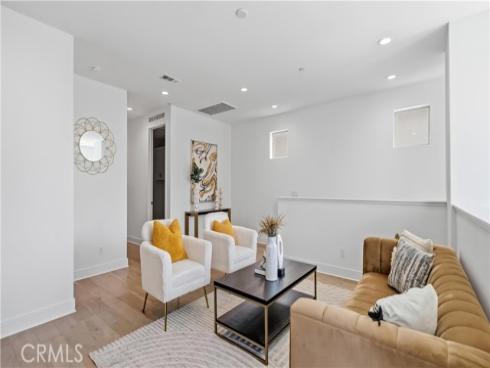 133 Bosal , Irvine, CA