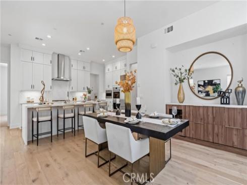 133 Bosal , Irvine, CA