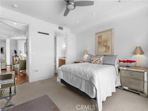 5104 Scholarship , Irvine, CA