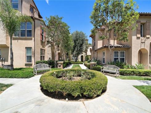 101 Tall Oak , Irvine, CA