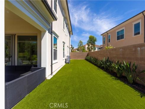 63 Longchamp , Irvine, CA