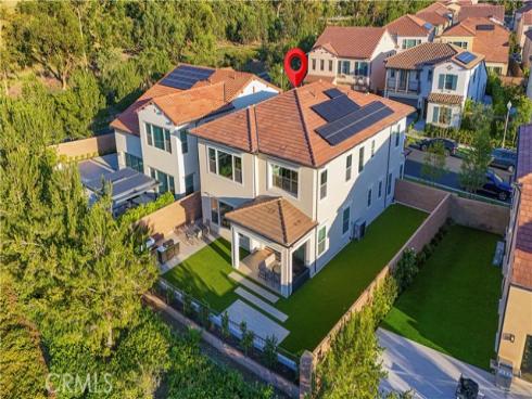 63 Longchamp , Irvine, CA