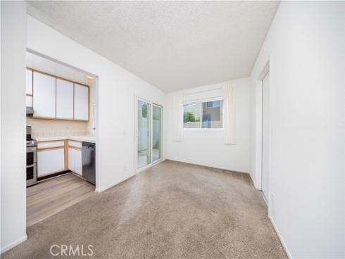 34 Elksford 3 Avenue, Irvine, CA