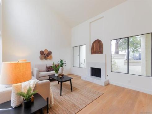 10 Morena 8 , Irvine, CA