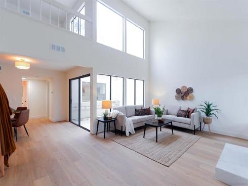 10 Morena 8 , Irvine, CA