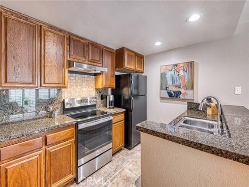 55 Fabriano , Irvine, CA
