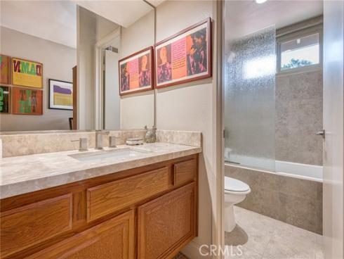 55 Fabriano , Irvine, CA