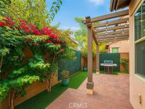 31  Shellbark  , Irvine, CA
