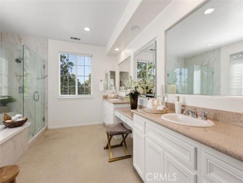152 Treehouse , Irvine, CA