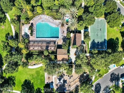 152 Treehouse , Irvine, CA