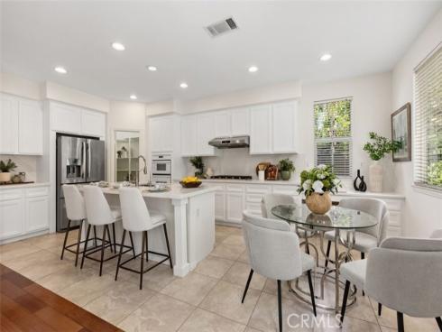 152 Treehouse , Irvine, CA