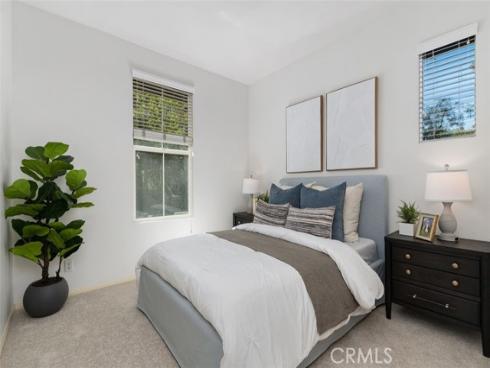 25 Vermillion , Irvine, CA