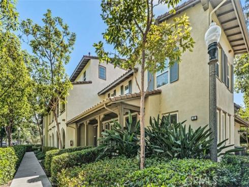 25 Vermillion , Irvine, CA