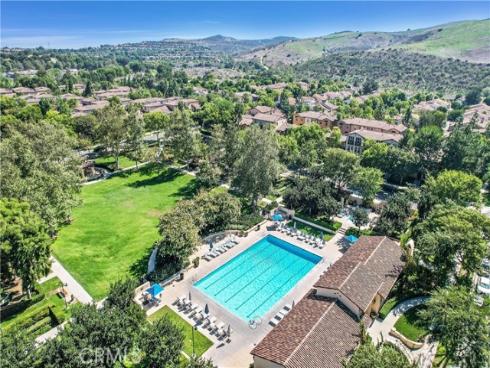 25 Vermillion , Irvine, CA