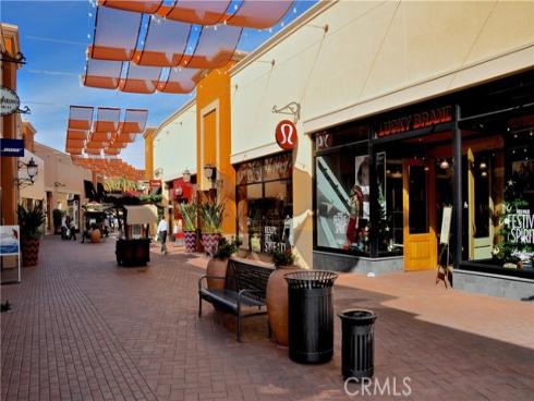 25 Vermillion , Irvine, CA