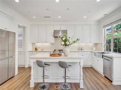 104  Beechmont  , Irvine, CA