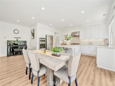 104  Beechmont  , Irvine, CA