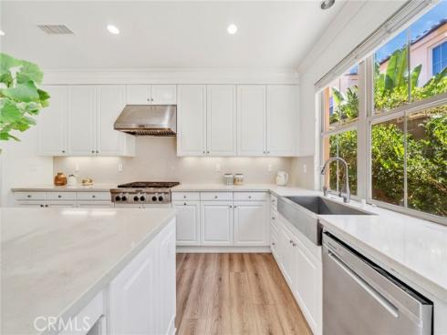 104  Beechmont  , Irvine, CA