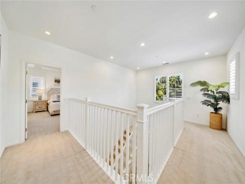 104  Beechmont  , Irvine, CA