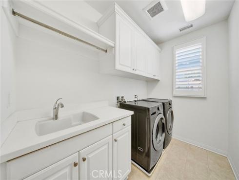 104  Beechmont  , Irvine, CA