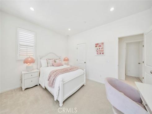 104  Beechmont  , Irvine, CA