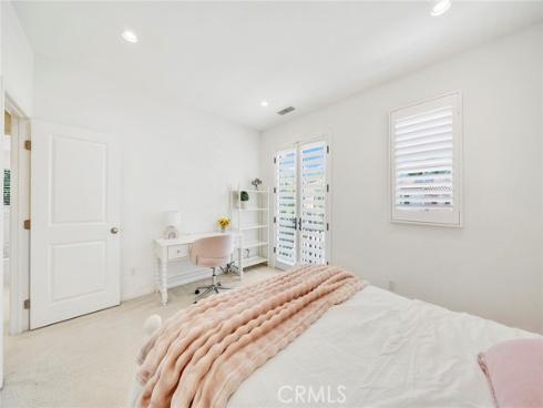 104  Beechmont  , Irvine, CA