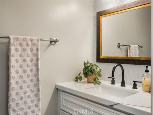 8 Claret 49 , Irvine, CA