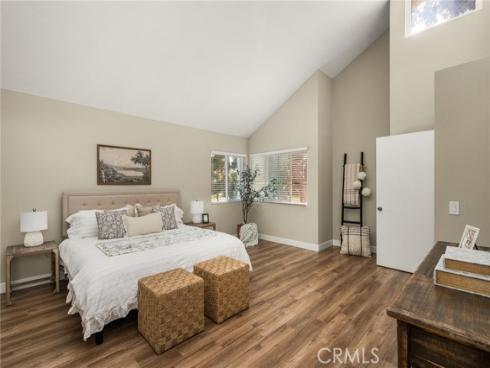 8 Claret 49 , Irvine, CA