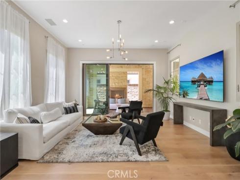 12 Maverick , Irvine, CA
