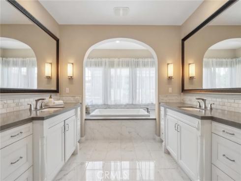 12 Maverick , Irvine, CA