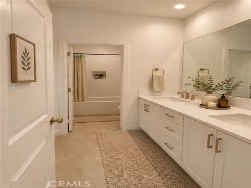 144  Scoville  , Irvine, CA