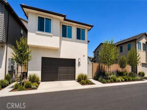 144  Scoville  , Irvine, CA