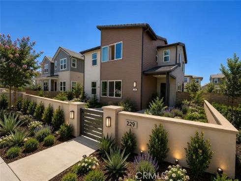 229 Shoveler , Irvine, CA