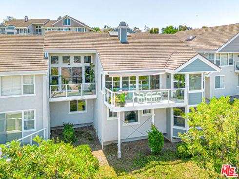 6 Sirius , Irvine, CA