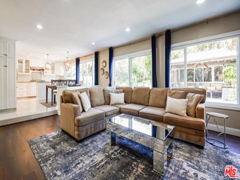 22 Hunter , Irvine, CA