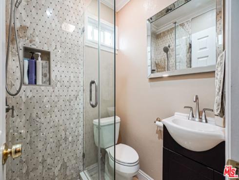22 Hunter , Irvine, CA
