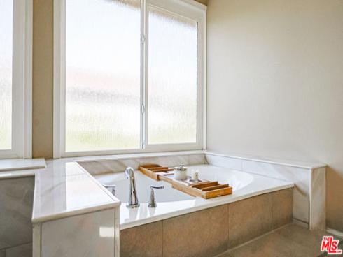 22 Hunter , Irvine, CA