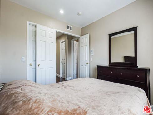 22 Hunter , Irvine, CA