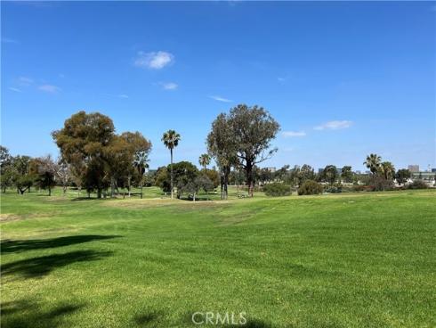 3  Montanas Este  , Irvine, CA