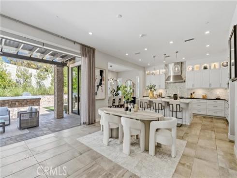 117 Interstellar , Irvine, CA