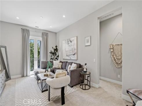 117 Interstellar , Irvine, CA